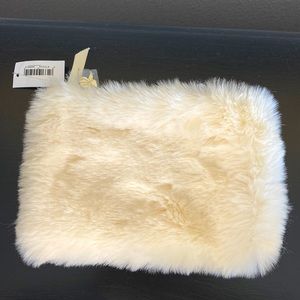 Silky Soft Creamy Color Fur Toiletry Bag NWT